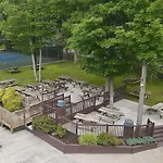 Indoor Pool, Firepit, Self Check-In, Bbq, Free Amenities, King Bed, Full Kitchen